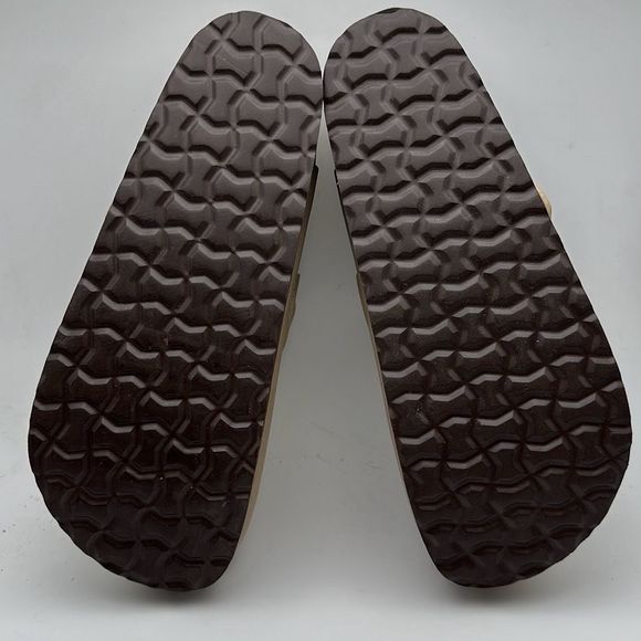 CUSHIONAIRE Women's Cork Footbed Platform Clog 6.5 WIDE SAND - Picture 5 of 7